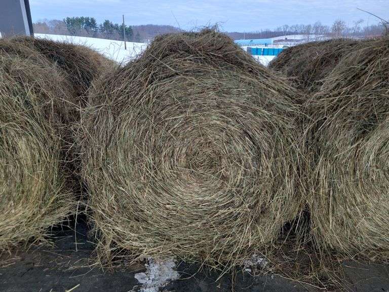 2 Round Bales 2nd Grass Mix (4x4.5)