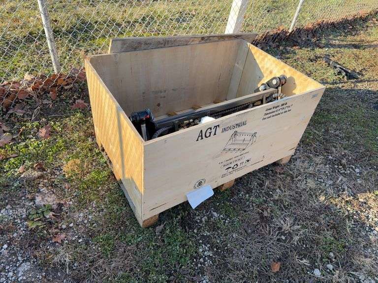 AGT Mini Skid Loader 4 in 1 Bucket