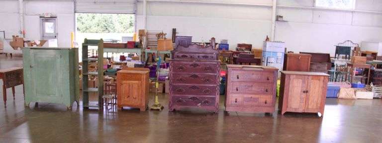 IMHOFF  ANTIQUE & COLLECTIBLE AUCTION
