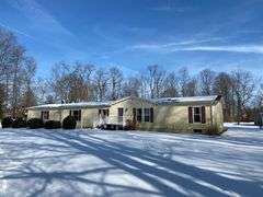 Hayesville Ranch Home and Personal Property Auction