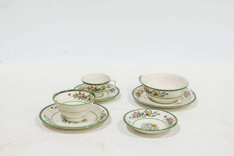 Coxon Belleek soups, coffee cups, demitasse, fruit bowls
