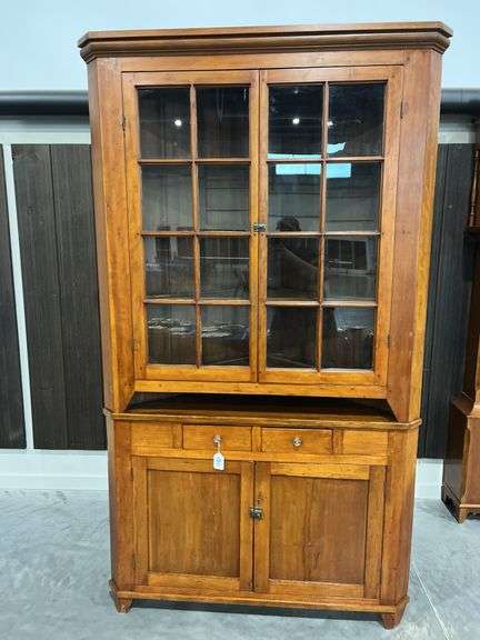 Kerr Corner Cupboard