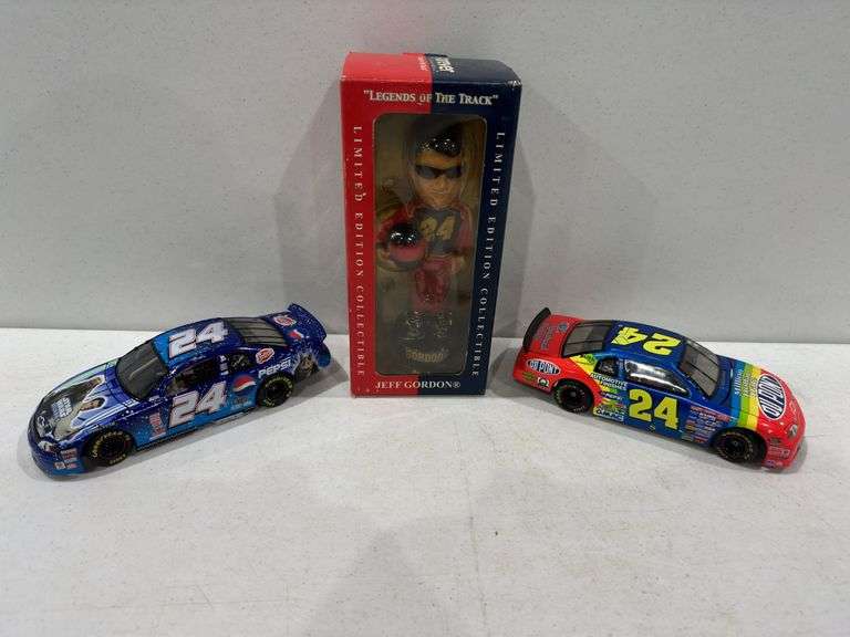 Jeff Gordon Memorabilia RES Auction Services