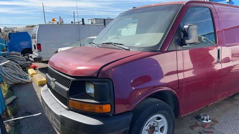 2007  Chevrolet   Express  Cargo Van