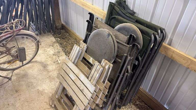 (6) Foldable Chairs