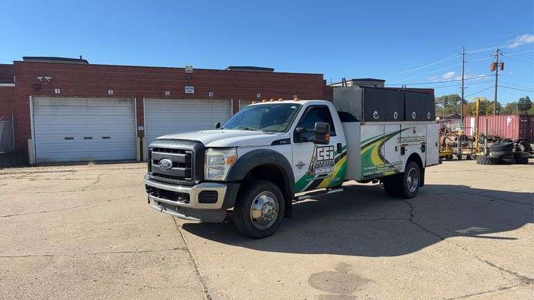 2012  Ford  F-550  Regular Cab Pickup