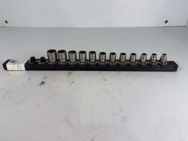 Snap-On Twelve Piece 3/8” Metric Sockets