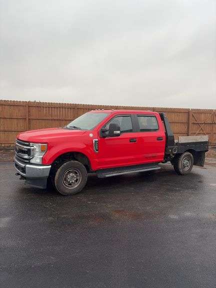 2021 Ford F250 STX Crew Cab Pickup