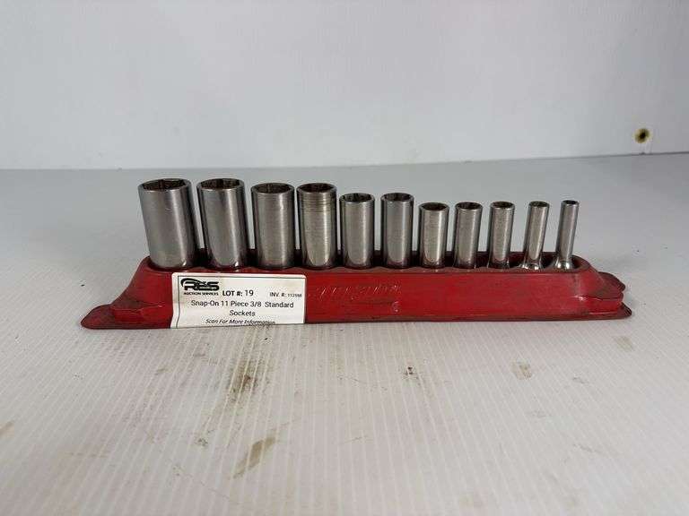 Snap-On Eleven Piece 3/8” Standard Sockets