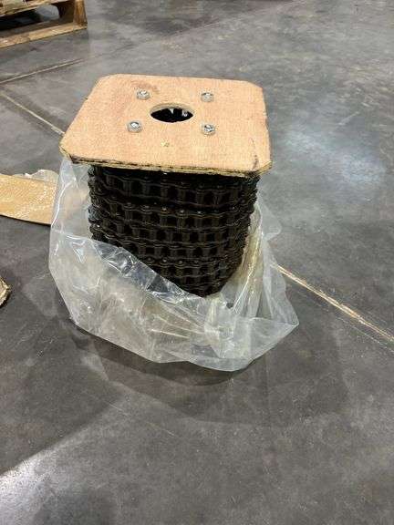 Box Of Roller Chain - RES Auction Services