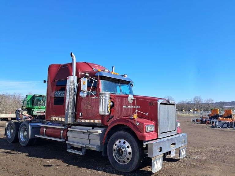 2012  Western Star  4900  Truck-Tractor