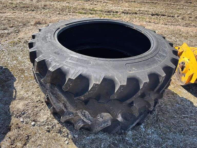 New Titan Hi-Traction 15.5-8 Tires