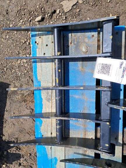 Excavator Rake - RES Auction Services