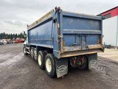 1999  Mack  CH6  Dump Truck
