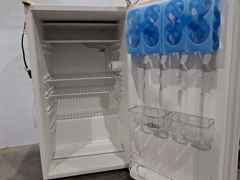 Whirlpool Electric Fridge