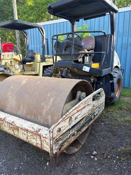 2005  Ingersoll  Rand SD70DTF  Vibratory Roller