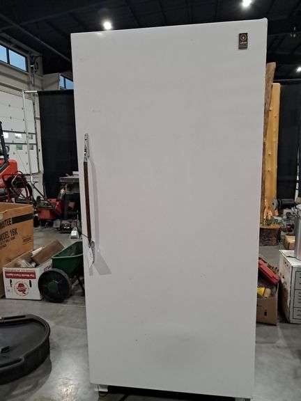 Gibson Food Freezer