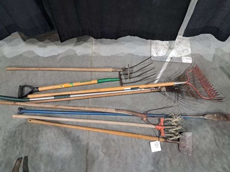 Assorted Gardening Tools