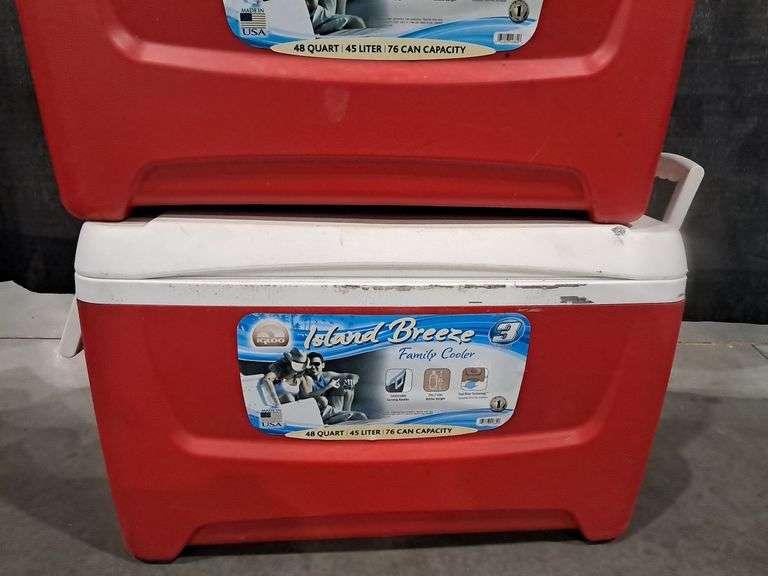 (3) 48 qt. Igloo Coolers & Mini Water Jug