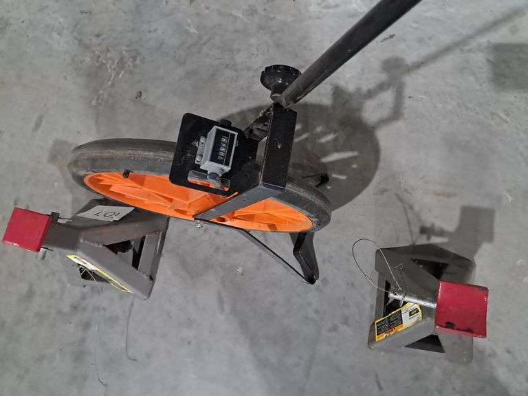 (2) Jack Stands & Measuring Wheel
