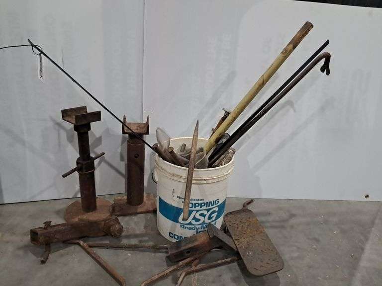 Assorted Tools, Jacks, & Hitch Adapter