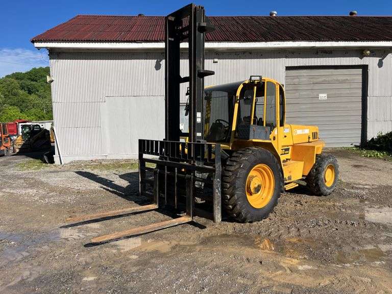 Sellick  S80  All-Terrain Forklift