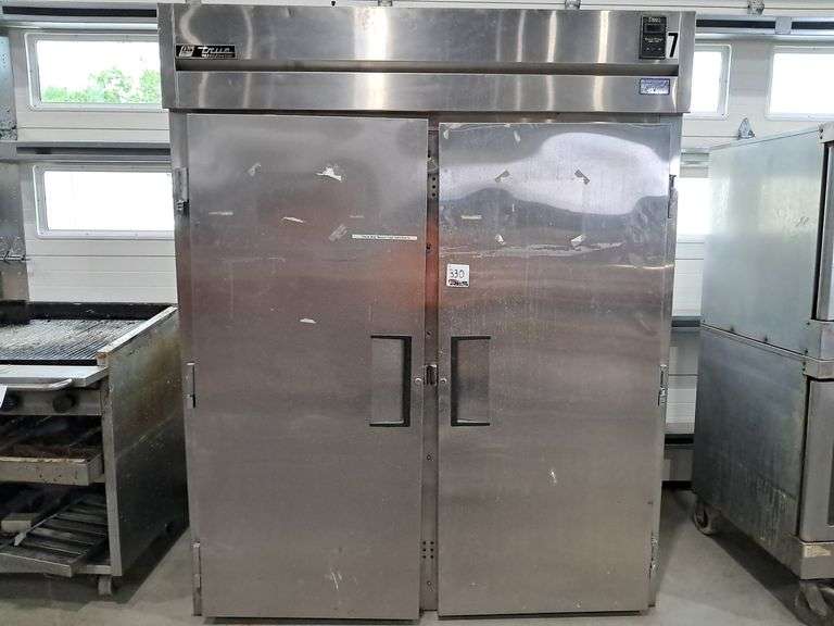 2-Door Cooler