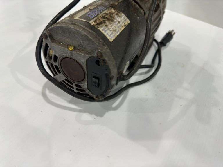 Yellow Jacket Super Vac Pump