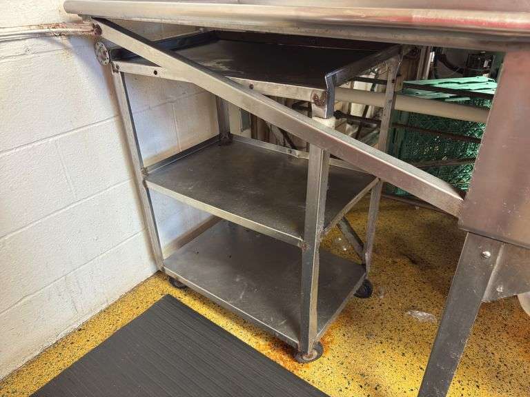 9’8” 3-Bay Sink
