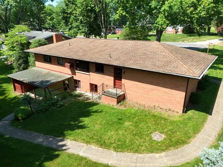 Brenda Beach Absolute Real Estate Auction