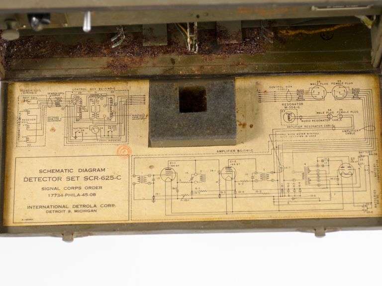 WWII Era SCR-625-C Mine Detector