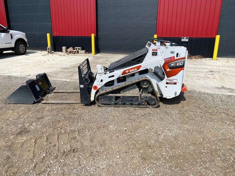 2024  Bobcat  MT100  Stand-On Skid Loader