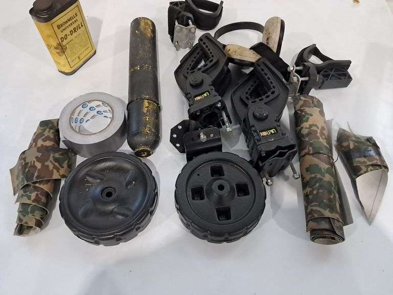 Gun Mounts, Fabric & Assorted Hunting Supplies