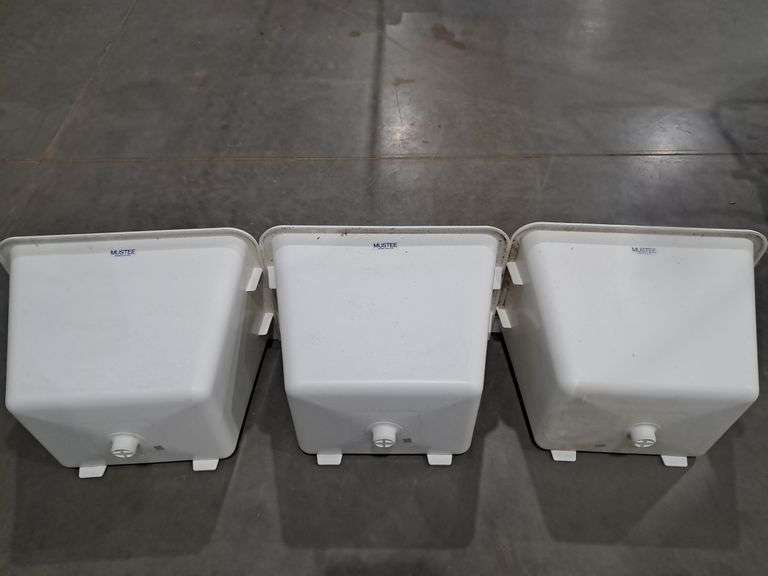 (3) Plastic Tubs