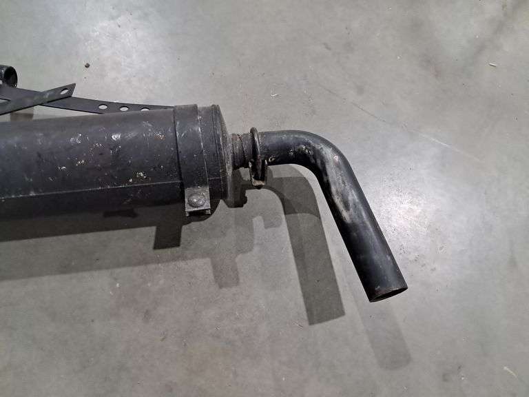 Muffler & Exhaust Pipe