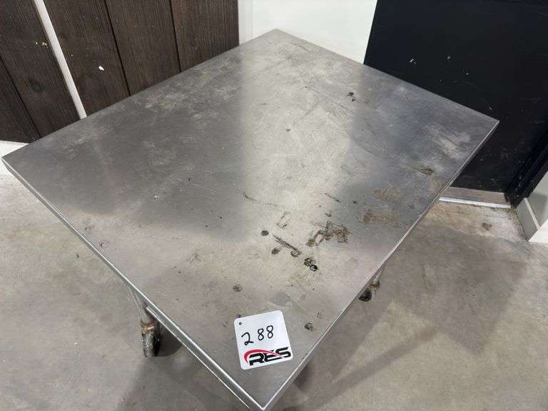 Rolling Stainless Steel Table