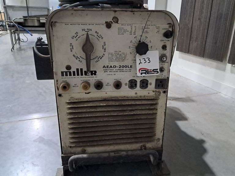 Miller AEAD-200LE Constant Current AC/DC ARC Welder