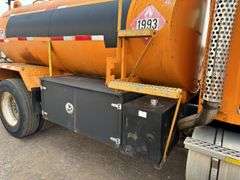 1999  Kenworth  T300  Water/Fuel Truck
