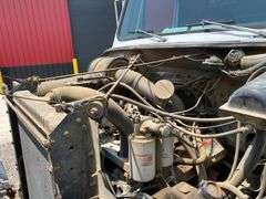 1985  International   S1700  Dump Truck
