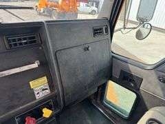 1999  Kenworth  T300  Water/Fuel Truck