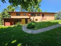 Brenda Beach Absolute Real Estate Auction