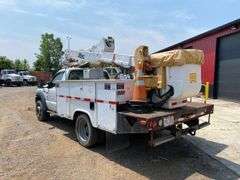 2006  Ford  F-550  Bucket Truck