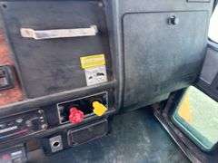 1999  Kenworth  T300  Water/Fuel Truck