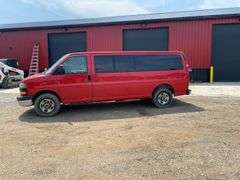 2010  GMC  Savana  Van
