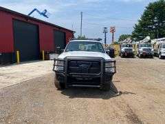 2015  Ford  F-250 XL  Ext. Cab Pickup