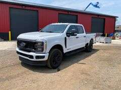 2023  Ford  F-250 STX  Crew Cab Pickup