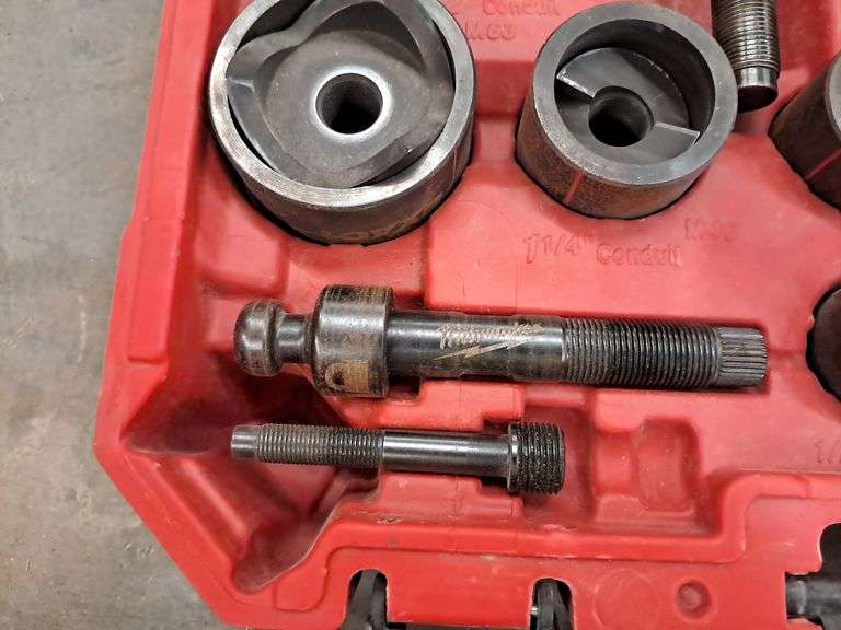 Milwaukee M18 Knockout Kit