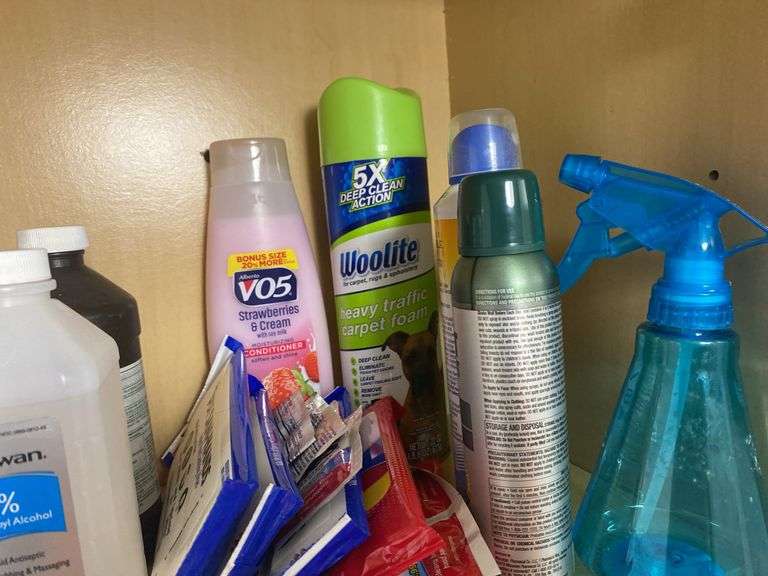 Laundry Soap & Cleaning Supplies