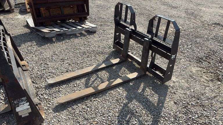 Bobcat 48” HD Pallet Forks