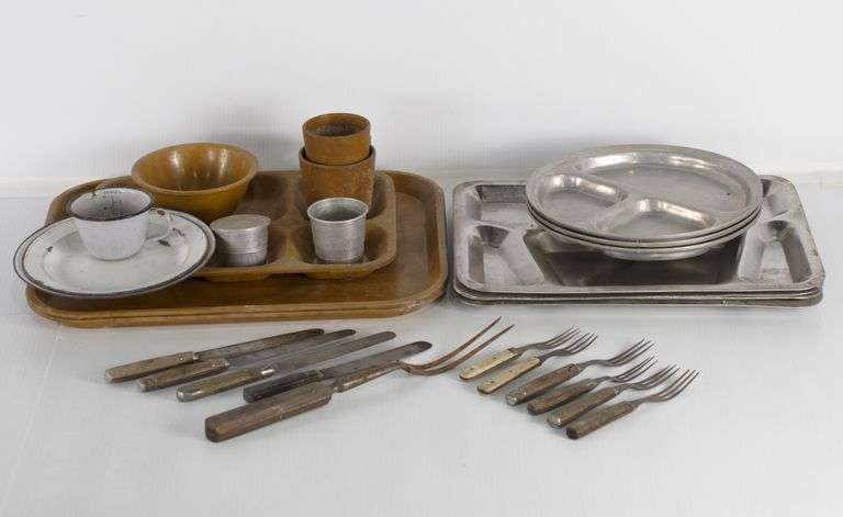 Vintage Assorted Mess Items